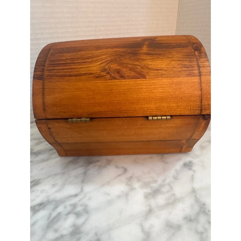 N/A handcrafted wooden